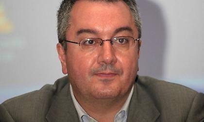 Ηλίας Μόσιαλος: Εμβολιασμοί και παιδιά -Τι ξέρουμε