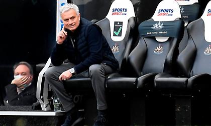 Απίθανη ατάκα Μουρίνιο: «Ίδιος προπονητής, άλλοι παίκτες...»