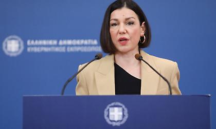Πελώνη: Έκτακτο, οριζόντιο βοήθημα για τις επιχειρήσεις που παραμένουν κλειστές τον Απρίλιο
