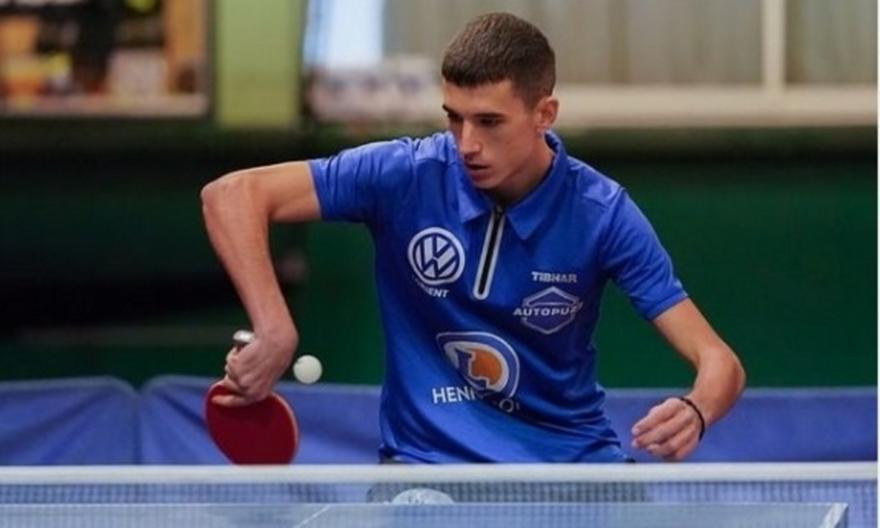 Πρώτη εμφάνιση Σταματούρου στη γαλλική Λίγκα πινγκ πονγκ