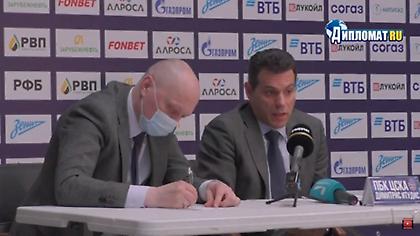 Ιτούδης: «Οι συνεργάτες μου εργάζονται, δεν παίζουν… PlayStation»