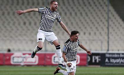 Ξέρανε την ΑΕΚ ξανά ο Μουργκ και ο ΠΑΟΚ βλέπει τελικό!