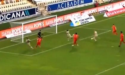 Γκέλα για Φενέρμπαχτσε με μοιραίο Πέλκα στις καθυστερήσεις (video)