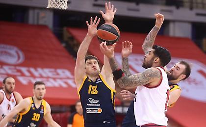 Πρίντεζης: «Αν με θέλουν θα συνεχίσω - Δεν ξέρω τι θα κάνει ο Σπανούλης»