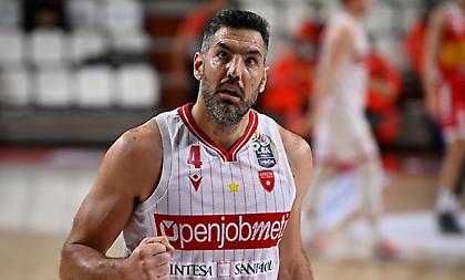 Σκόλα: «Ανοιχτό να παίξω και του χρόνου. Αποφασίζω το Μάιο»