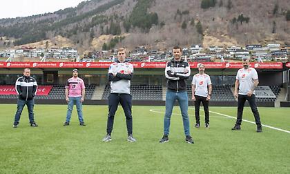 Η νέα φανέλα της Σόγκνταλ θα φέρει το logo μπλακ μέταλ συγκροτήματος! (pics)