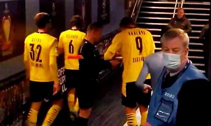 Ρουμανία: Ο Βασσάρας έθεσε εκτός τον επόπτη που πήρε αυτόγραφο από τον Χάαλαντ