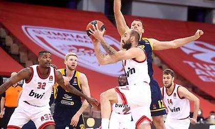 Η γεμάτη ασίστ πρώτη περίοδος του Σπανούλη (video)