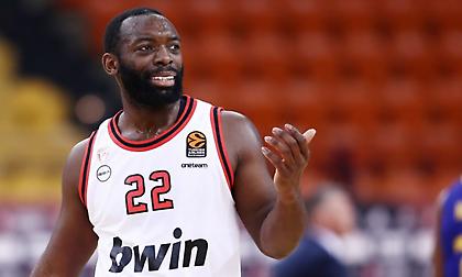 Στην Τενερίφη ο Τζένκινς