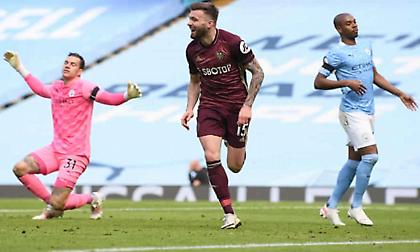 Τα highlights από τη νίκη της Λιντς επί της Μάντστεστερ Σίτι