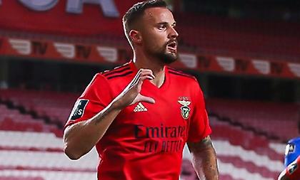 «Πάρτι» της Μπενφίκα στο Πάσος ντε Φερέιρα