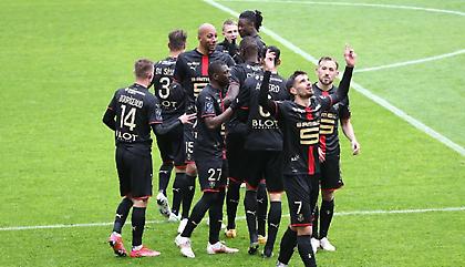 «Δάγκωσε» τη Ναντ με… Τεριέ η Ρεν!