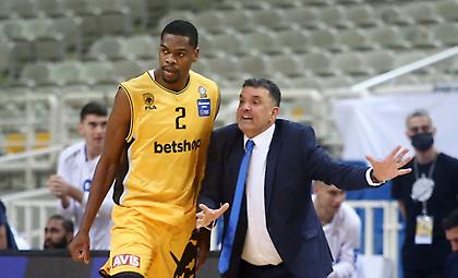 Κοντά σε Αγγέλου για τον πάγκο της η ΑΕΚ