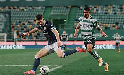 «Στραβοπάτησε» η Σπόρτινγκ και ελπίζει η Πόρτο