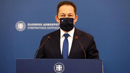 Πέτσας: «Δύσκολο να επιτρέπονται οι μετακινήσεις για τους τουρίστες και όχι για τους Έλληνες»
