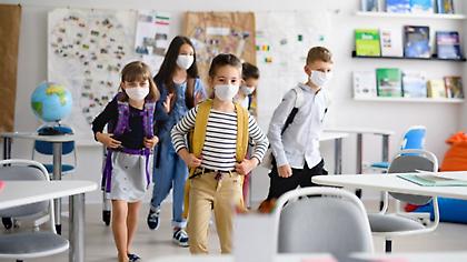 Γονείς έκαναν μήνυση σε σχολείο του Ρεθύμνου επειδή δεν θέλουν τα παιδιά τους να κάνουν self test!