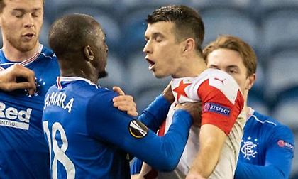 Κίνδυνος... φυλάκισης για τον Κουντέλα λόγω της ρατσιστικής επίθεσης στον Καμαρά!