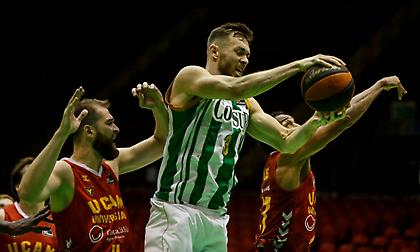 «Καυτή» Μούρθια στο ντεμπούτο των Βασιλειάδη και Αντετοκούνμπο!