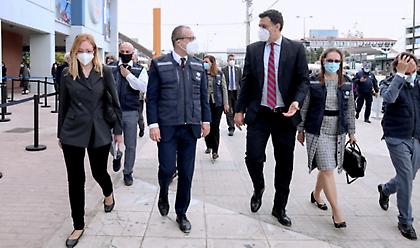 Το Mega Εμβολιαστικό Κέντρο «Προμηθέας» στο Μαρούσι, επισκέφθηκε ο διευθυντής Ευρώπης του ΠΟΥ
