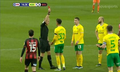 Πάτησε με τις τάπες αντίπαλο και αποβλήθηκε ο Γιαννούλης (video)