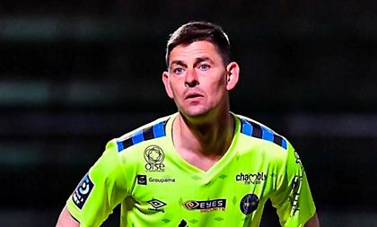 Προπονητής τερματοφυλάκων έπαιξε σε αγώνα της Ligue 2!