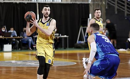 ΚΑΕ Άρης: Ανακοίνωσε τη λύση συνεργασίας με τον Κουζέλογλου