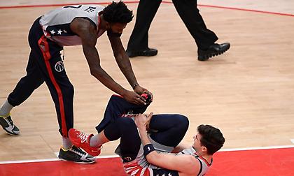 Κάταγμα στον αστράγαλο ο Αβντίγια, χάνει το υπόλοιπο της σεζόν (video)