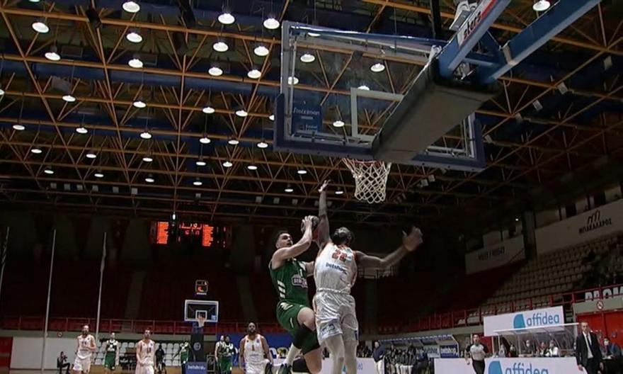 Μυθικός Χεζόνια: «Περπάτησε» στον αέρα και dissαρε τον Γκραντ! (video)