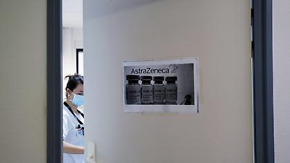 Άνοιξε η πλατφόρμα εμβολιασμού για τους 30 έως 39 - Το SMS που έλαβαν (pic)