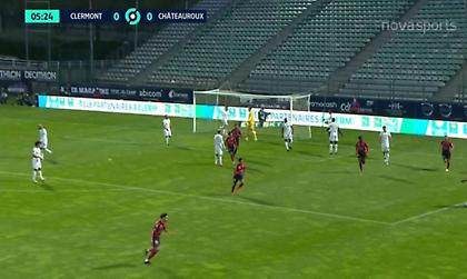 Η Σατορού... κατάφερε να δεχτεί γκολ από κόρνερ που εκτελέστηκε χαμηλά! (video)