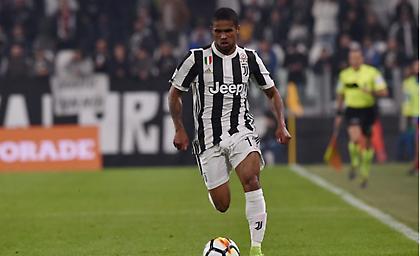 Τσεκάρει Ντόουγκλας Κόστα η Γουλβς