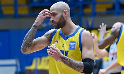 Εκτός ο Βασιλόπουλος στο Περιστέρι