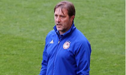 Μαρτίνς: «Να υπερασπιστούμε το πρεστίζ του Ολυμπιακού»