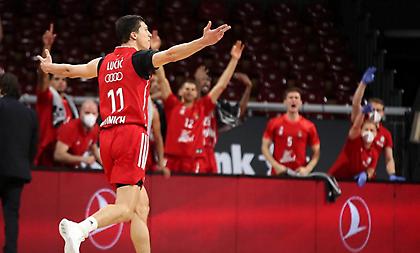 Ρεσιτάλ Λούτσιτς κόντρα στην Αρμάνι (video)