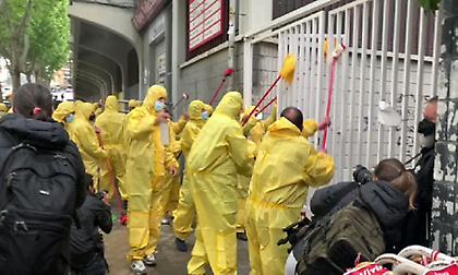 Οπαδοί της Ράγιο Βαγιεκάνο έκαναν απολύμανση στο γήπεδο μετά από επίσκεψη ακροδεξιών