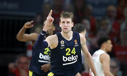 Παίζει κόντρα στην ΤΣΣΚΑ ο Βέσελι!