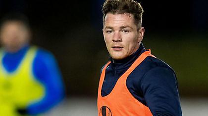 Ποδοσφαιριστής αποσύρθηκε στο ημίχρονο μετά από φραστική επίθεση