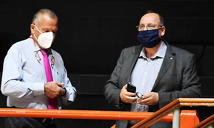 Κάηκε το αυτοκίνητο του Λιόλιου στην Πάτρα!