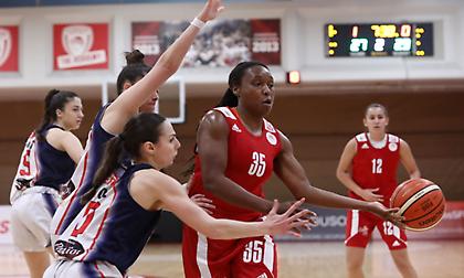 Α1 Γυναικών: Πάτησε γκάζι στο 3ο δεκάλεπτο και συνέτριψε τον ΕΦΑΟ Ζωγράφου ο Ολυμπιακός