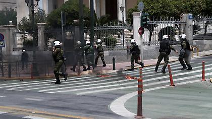 Επεισόδια στο κέντρο της Αθήνας  (pic)