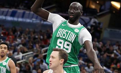 Τρομακτικός Φολ: Έκανε τέσσερις τάπες σε… ένα λεπτό! (video)