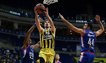 Χωρίς Ντε Κολό η Φενέρ στο ντέρμπι με την Εφές