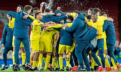 Γλέντι πρόκρισης της Βιγιαρεάλ σε αποδυτήρια και αεροπλάνο! (video)