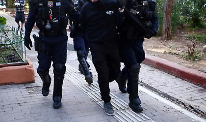 Σύλληψη 20χρονου επιδειξία και στο Αγρίνιο έπειτα από καταγγελία δυο ανήλικων κοριτσιών