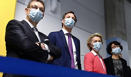 Έκλεισε η κολοσσιαία συμφωνία ΕΕ-Pfizer για έως 1,8 δισ. δόσεις εμβολίου