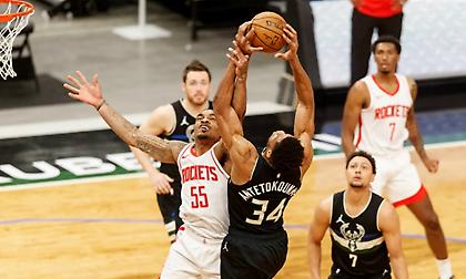 Νίκησαν Ρόκετς και «καπέλωσαν» Νετς οι Μπακς