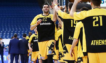 Πετρίδης: «Πρέπει να ανανεωθεί το DNA της ΑΕΚ»