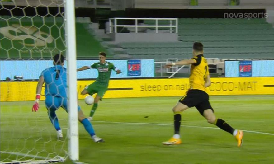 Τσιντώτας και Λόπες στέρησαν το γκολ στον Χατζηγιοβάνη