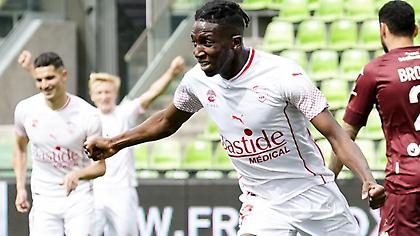 Όσο... ζει ελπίζει η Νιμ, στην «τσίτα» και το Στρασβούργο