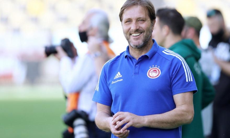 Μαρτίνς: «Ικανοποιημένος από τους νέους παίκτες»